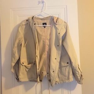Gap Khaki rain coat, size medium